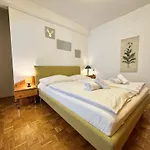Alpenhof Appartement *